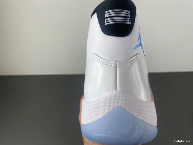 Jordan Blue CT8012-104 11 Air legend 0802